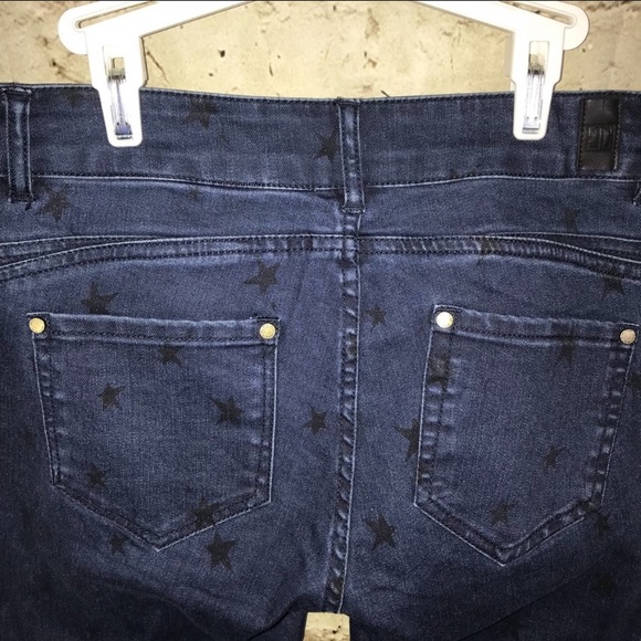 Ivanka Trump skinny star jeans 6 - Picture 6 of 7